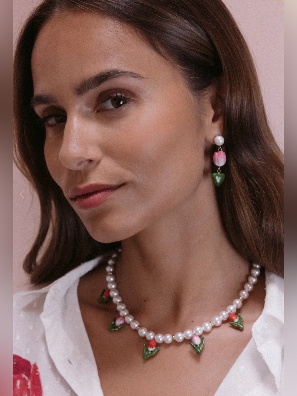 Nach Bijoux Tulip Pearl Necklace BNWT Natural River Pearls Porcelain Floral